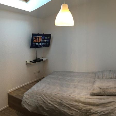 Apartment Villeurbanne Buitenkant foto